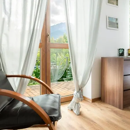 House In Centre Of By Rent Like Apartment
